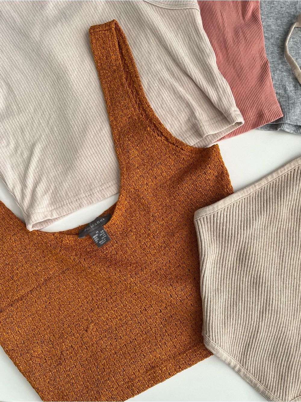 Bundle of 6 Tops - Picture 2 of 4